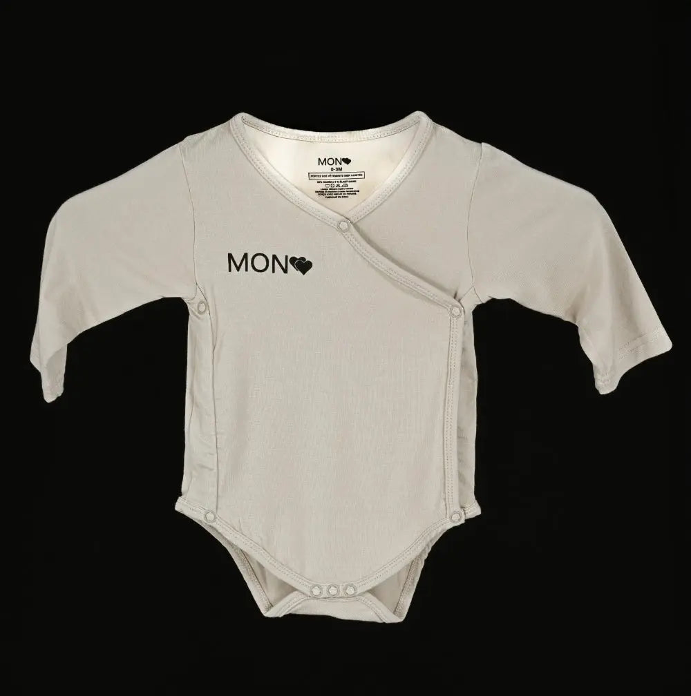 Tissu en bambou naturel du body bébé, matière douce, respirante et hypoallergénique